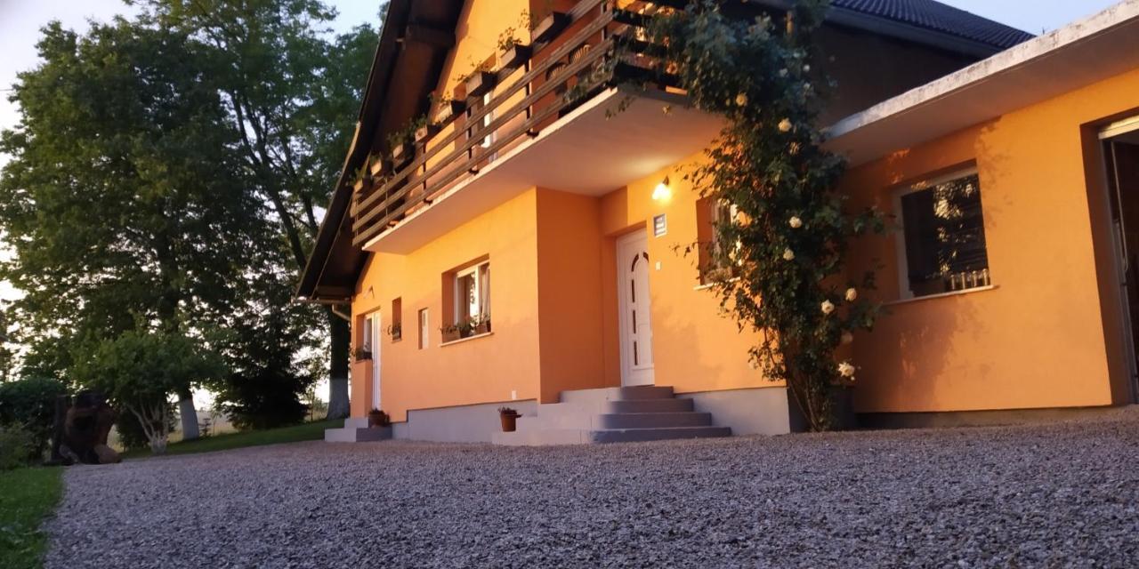 House Jelena&Marija Daire Rakovica Dış mekan fotoğraf